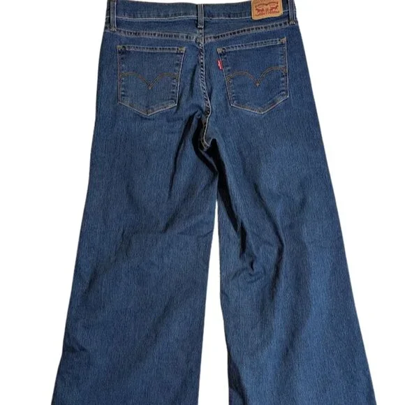 Levi's Women's High waist Stretch Wide-Leg (13.5") Jeans 30x32 Dark Wash Denim - Picture 2 of 9